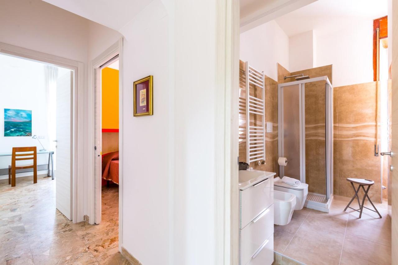 Rione Emanuele III - 4 Bedroom Apartment Napoli Dış mekan fotoğraf